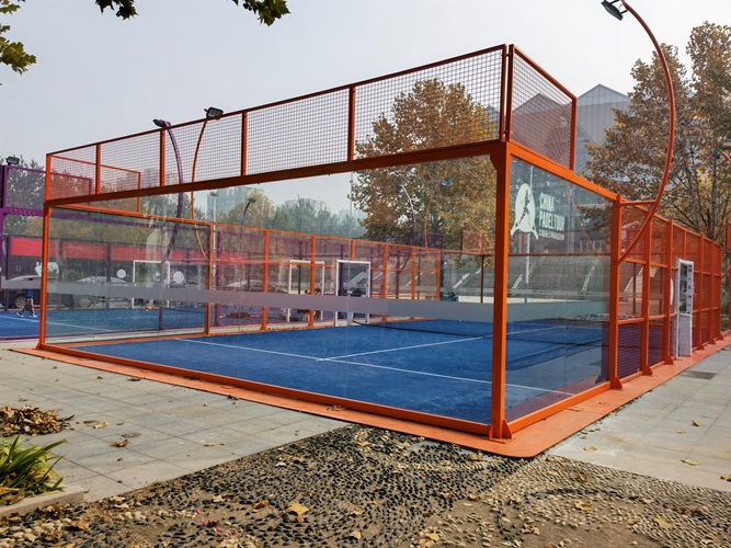 Panoramic Paddle tennis court